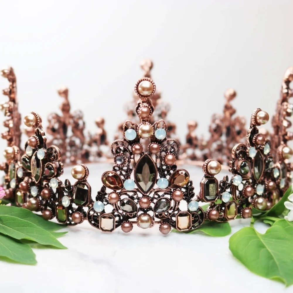 🎉 Host Pick Crown Champagne Pearls/Smoky Crystals